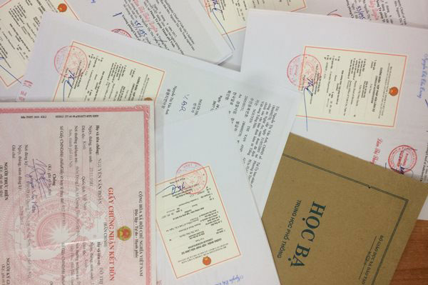 Nhan Chinh Sua Giay To